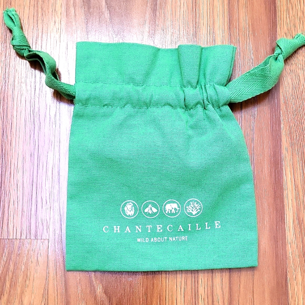 NWOT Chantecaille 100% cotton gift pouch